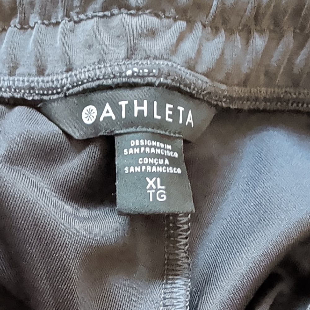 Athleta Seasoft Jogger Black NWT - Picture 7 of 8